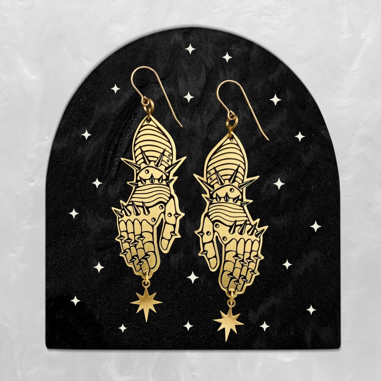 Gauntlets - Earrings (2D) - While Odin Sleeps